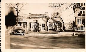 Historic photograph of Pelletreau Silver Shop